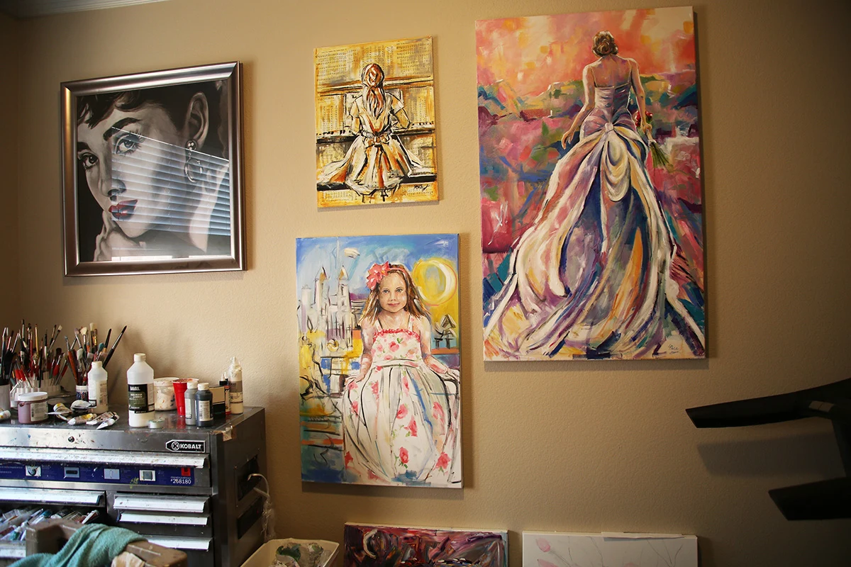 Hanging around the Studio with Elle Pace